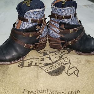 Freebird Boots by Steven